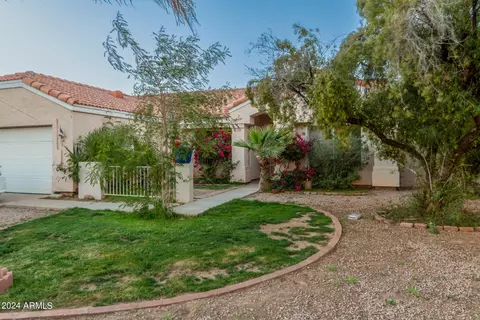 Exterior - 8532 W Edgemont Ave, Phoenix, AZ 85037 photo 2 of 8