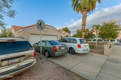 View/Area - 8532 W Edgemont Ave, Phoenix, AZ 85037 photo 2 of 2