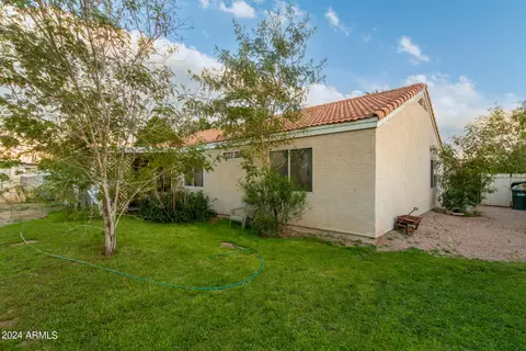 Exterior - 8532 W Edgemont Ave, Phoenix, AZ 85037 photo 6 of 8