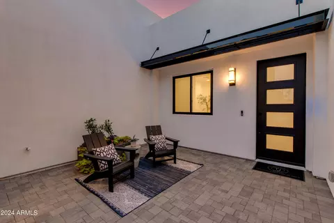 Exterior - 2802 E Pierson St, Phoenix, AZ 85016 photo 3 of 11