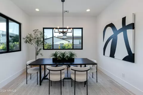 Dining - 2802 E Pierson St, Phoenix, AZ 85016 photo 1 of 1