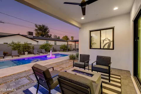 Exterior - 2802 E Pierson St, Phoenix, AZ 85016 photo 8 of 11