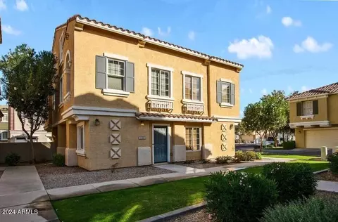 1388 S Sabino Dr, Gilbert, AZ 85296