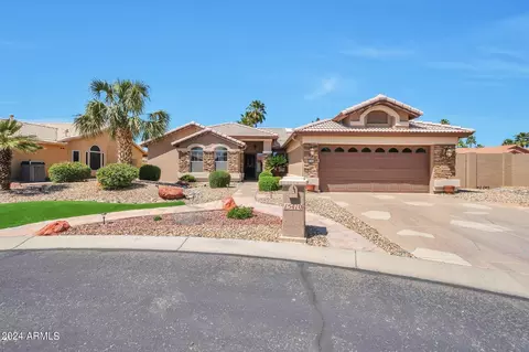 15410 W Earll Ct, Goodyear, AZ 85395