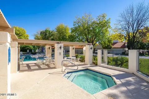 Exterior - 1835 E Ranch Rd, Tempe, AZ 85284 photo 5 of 6