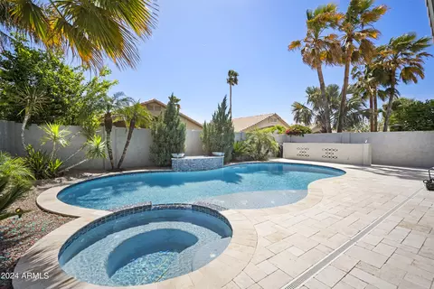 8709 E Gail Rd, Scottsdale, AZ 85260
