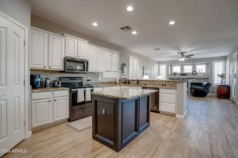 Kitchen - 3328 E Vaughn Ave, Gilbert, AZ 85234 photo 3 of 3