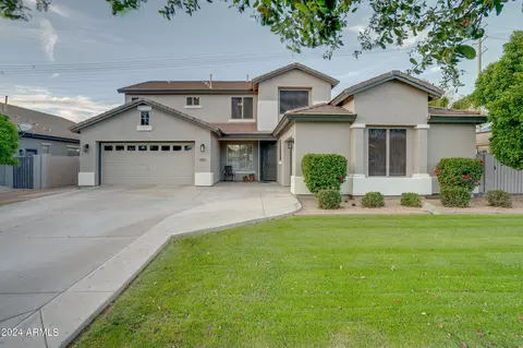 3328 E Vaughn Ave, Gilbert, AZ 85234