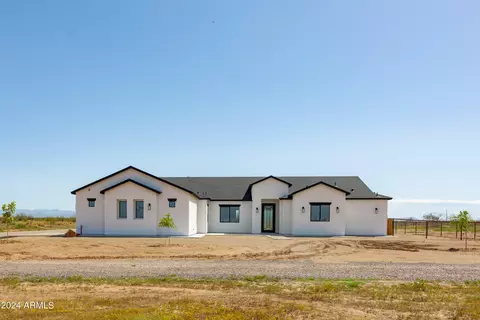 34545 N Elk Run Rd, San Tan Valley, AZ 85143