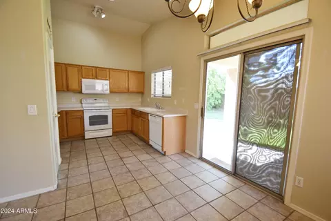 10048 E Osage Ave, Mesa, AZ 85212 photo 5