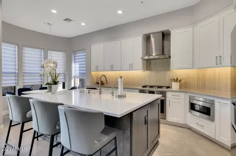 7525 E Gainey Ranch Rd #119, Scottsdale, AZ 85258