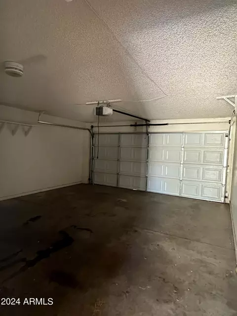 3924 W Paradise Dr, Phoenix, AZ 85029 photo 5