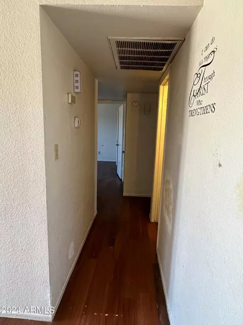 3924 W Paradise Dr, Phoenix, AZ 85029 photo 6