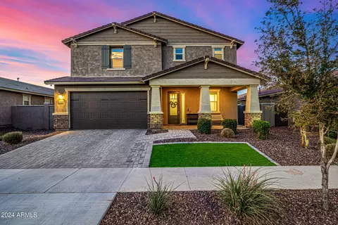 14388 W Old Oak Ln, Surprise, AZ 85379