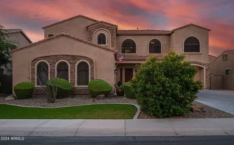 3314 E San Carlos Pl, Chandler, AZ 85249