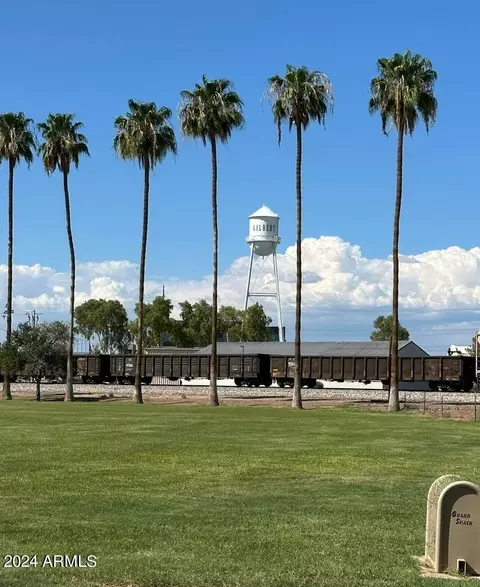 133 W Cullumber Ave, Gilbert, AZ 85233 photo 3