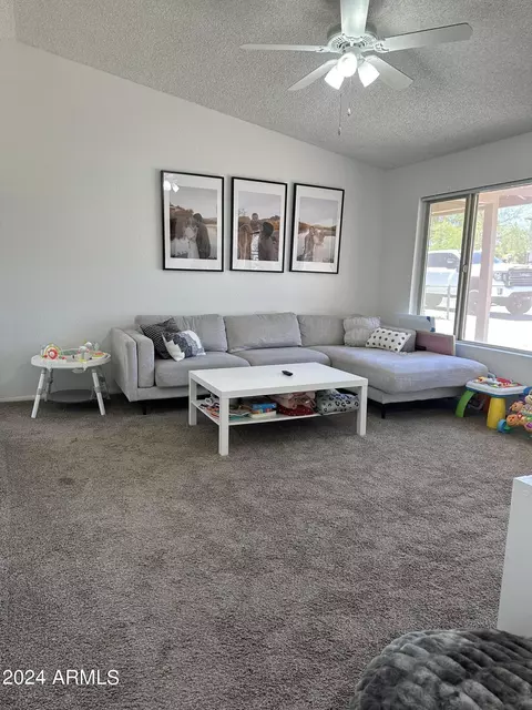 133 W Cullumber Ave, Gilbert, AZ 85233 photo 9