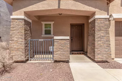 840 E Gary Ln, Phoenix, AZ 85042 photo 4