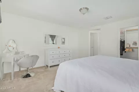840 E Gary Ln, Phoenix, AZ 85042 photo 25