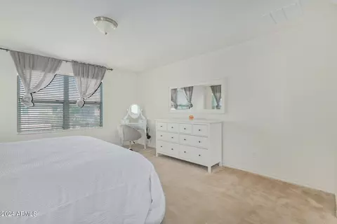 840 E Gary Ln, Phoenix, AZ 85042 photo 24