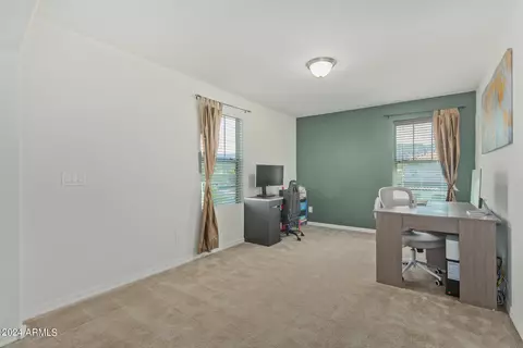 840 E Gary Ln, Phoenix, AZ 85042 photo 21