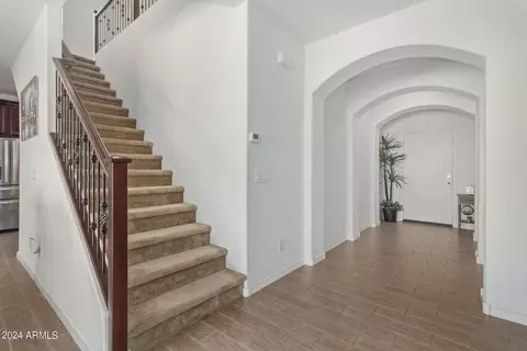 840 E Gary Ln, Phoenix, AZ 85042 photo 6