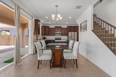 840 E Gary Ln, Phoenix, AZ 85042 photo 17