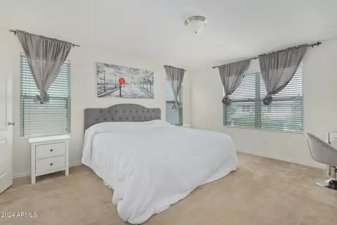 840 E Gary Ln, Phoenix, AZ 85042 photo 23