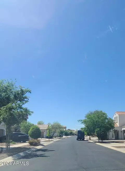 840 E Gary Ln, Phoenix, AZ 85042 photo 56