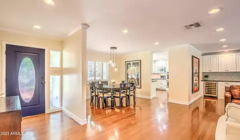 201 W Linger Ln, Phoenix, AZ 85021 photo 5