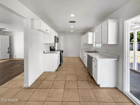1158 E Jarvis Ave, Mesa, AZ 85204 photo 6
