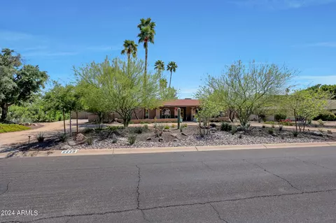 2225 E San Juan Ave, Phoenix, AZ 85016