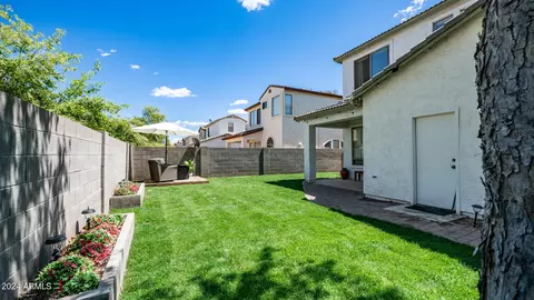Exterior - 3634 E Sundance Ave, Gilbert, AZ 85297 photo 7 of 13
