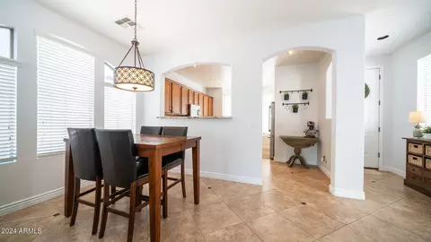 Dining - 3634 E Sundance Ave, Gilbert, AZ 85297 photo 2 of 3