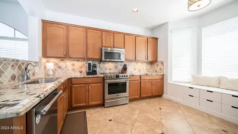 Kitchen - 3634 E Sundance Ave, Gilbert, AZ 85297 photo 1 of 4