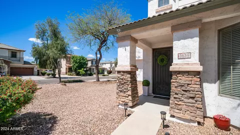 Exterior - 3634 E Sundance Ave, Gilbert, AZ 85297 photo 4 of 13
