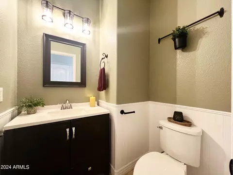 Bath - 3634 E Sundance Ave, Gilbert, AZ 85297 photo 1 of 4