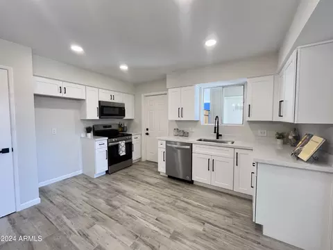 1745 W Carmel Ave, Mesa, AZ 85202