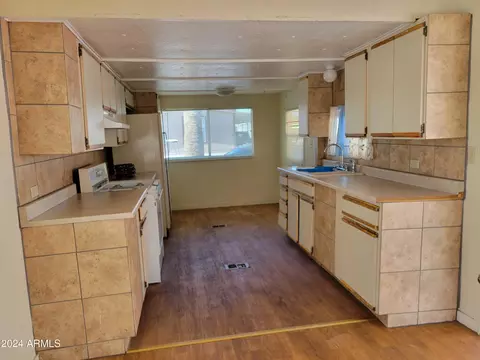 549 E Mckellips Rd #77, Mesa, AZ 85203 photo 3