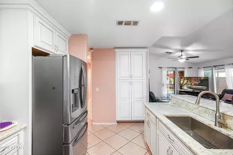 8625 E Capri Ave, Mesa, AZ 85208 photo 10