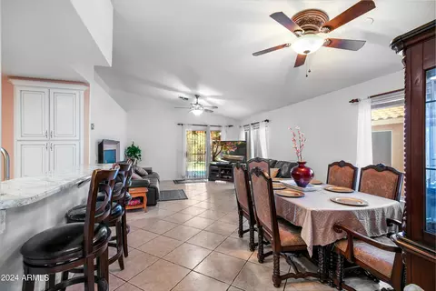 8625 E Capri Ave, Mesa, AZ 85208 photo 4