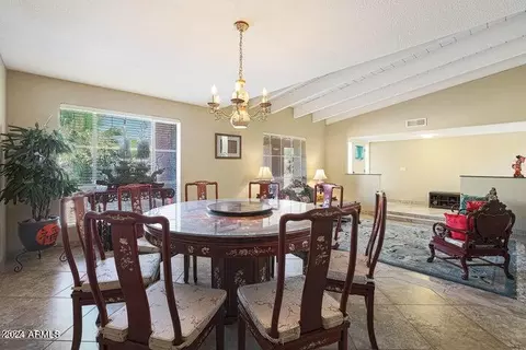 Dining - 901 E Beck Ln, Phoenix, AZ 85022 photo 2 of 2