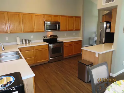 Kitchen - 701 S Oak St, Gilbert, AZ 85233 photo 2 of 10