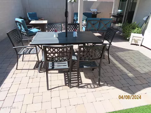 Exterior - 701 S Oak St, Gilbert, AZ 85233 photo 10 of 31