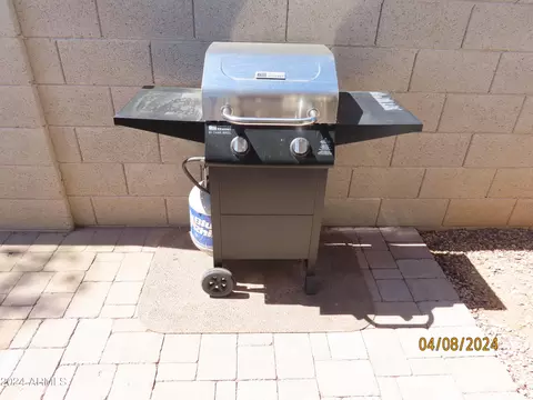 Exterior - 701 S Oak St, Gilbert, AZ 85233 photo 18 of 31