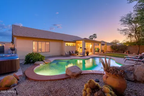 15132 W Gelding Dr, Surprise, AZ 85379