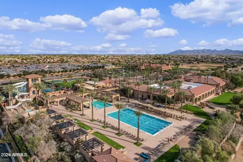 View/Area - 6563 S Legend Ct, Gilbert, AZ 85298 photo 10 of 13