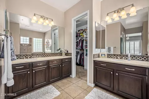 Bath - 6563 S Legend Ct, Gilbert, AZ 85298 photo 3 of 5