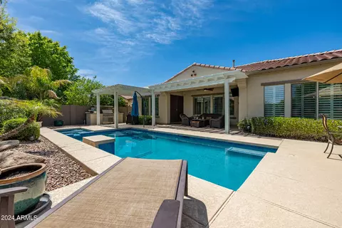 Exterior - 6563 S Legend Ct, Gilbert, AZ 85298 photo 14 of 28