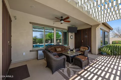 Exterior - 6563 S Legend Ct, Gilbert, AZ 85298 photo 17 of 28